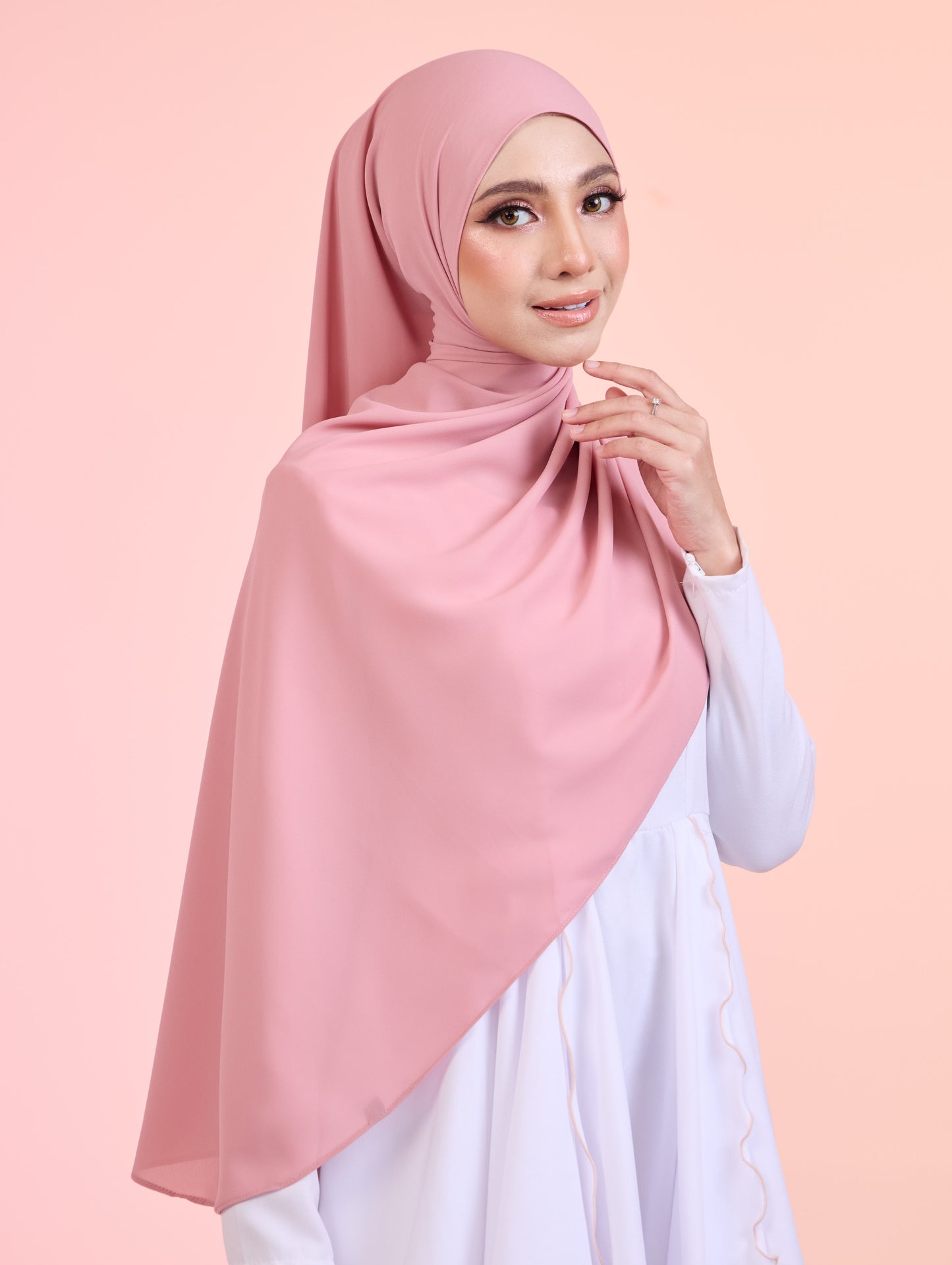 LUNARA Shawl in Salmon Pink