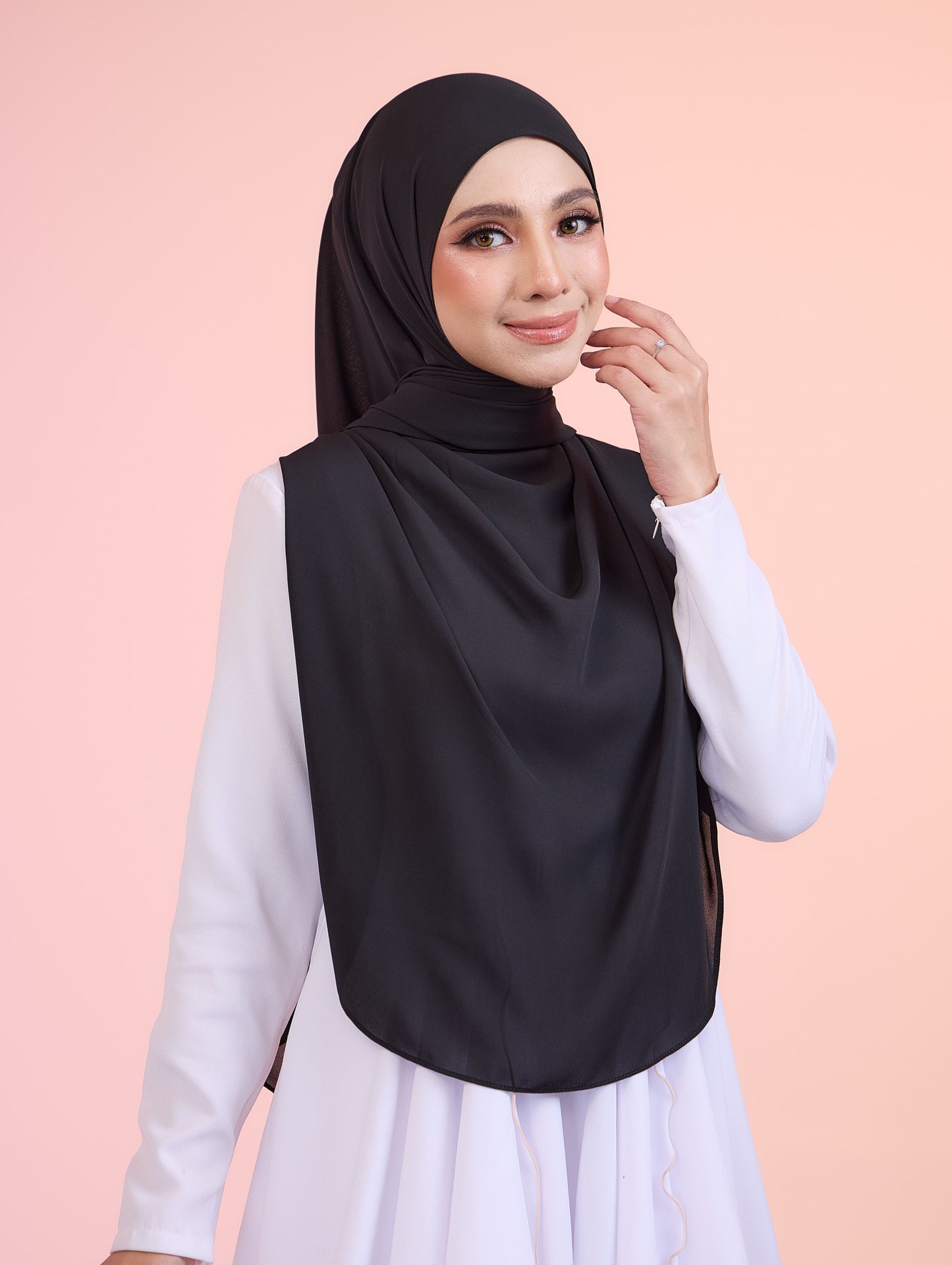 Butterfly Hoodie Shawl in Black