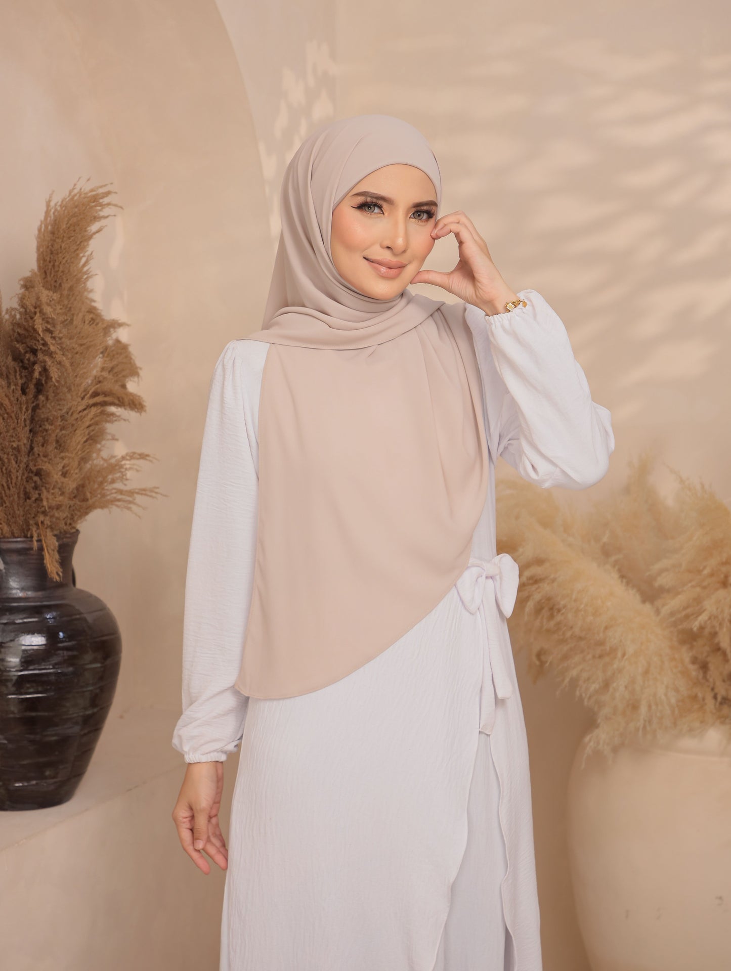 Trishawl Chiffon in Almond