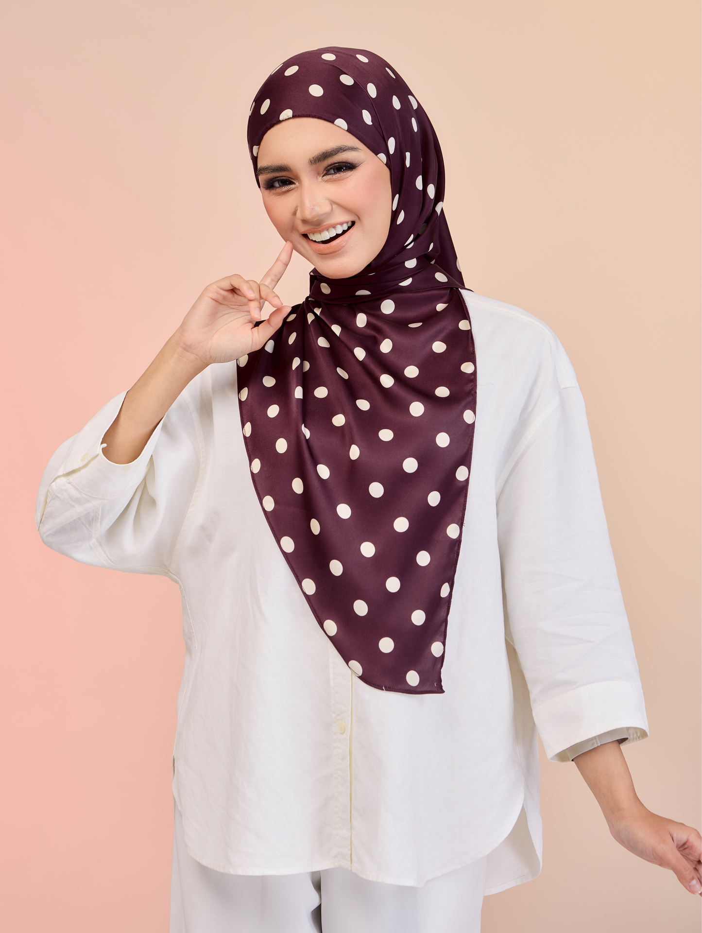 Trishawl Polka Series in Burgundy