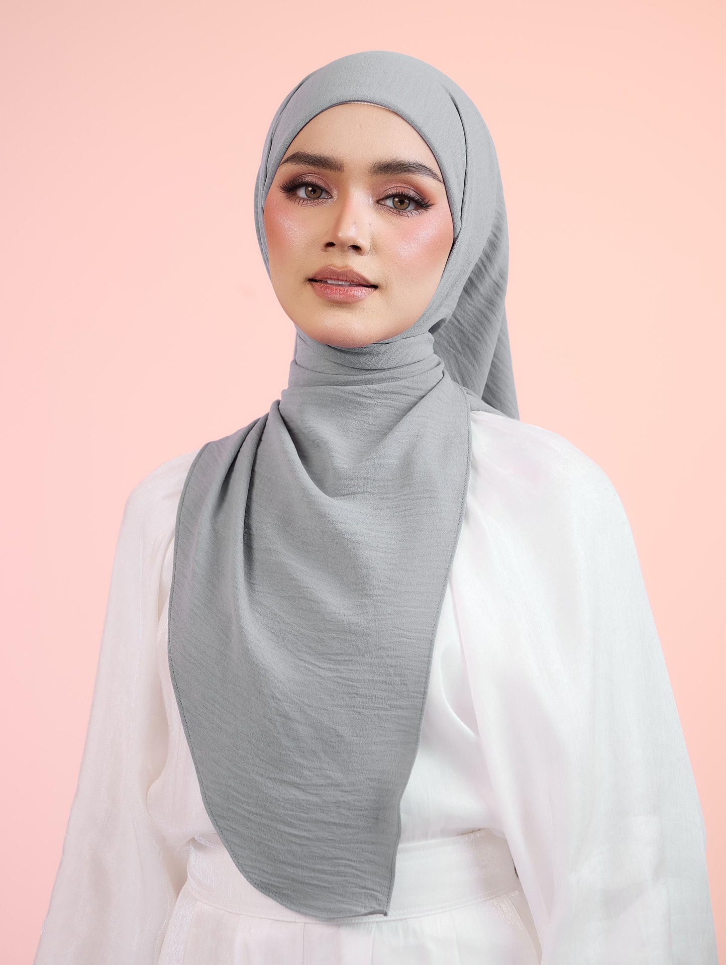 Trishawl Crinkle 2.0 in Greyish Blue