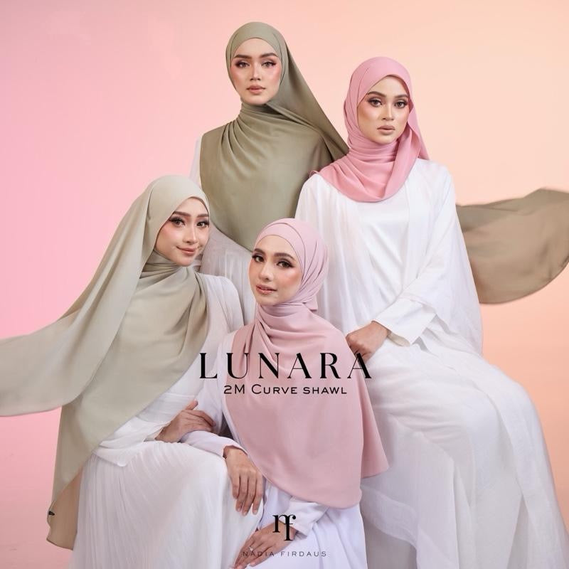 LUNARA 2m Curve Shawl