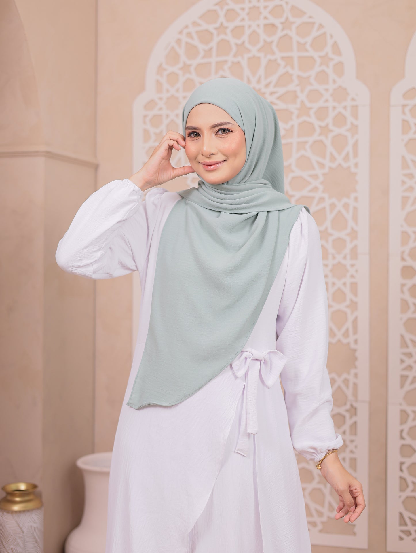 Trishawl in Mintgreen