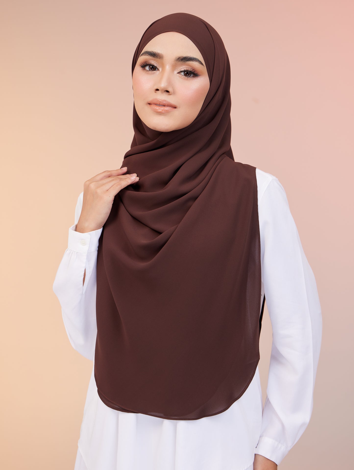 Maya Shawl Chiffon in Rich Brown