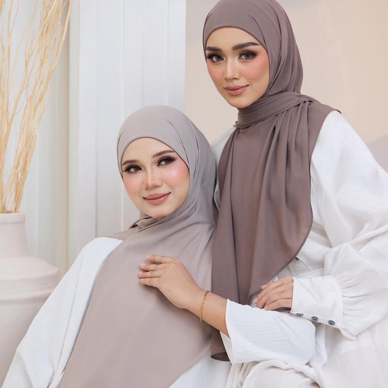 Trishawl Chiffon Luxe 2.0 in Taupe