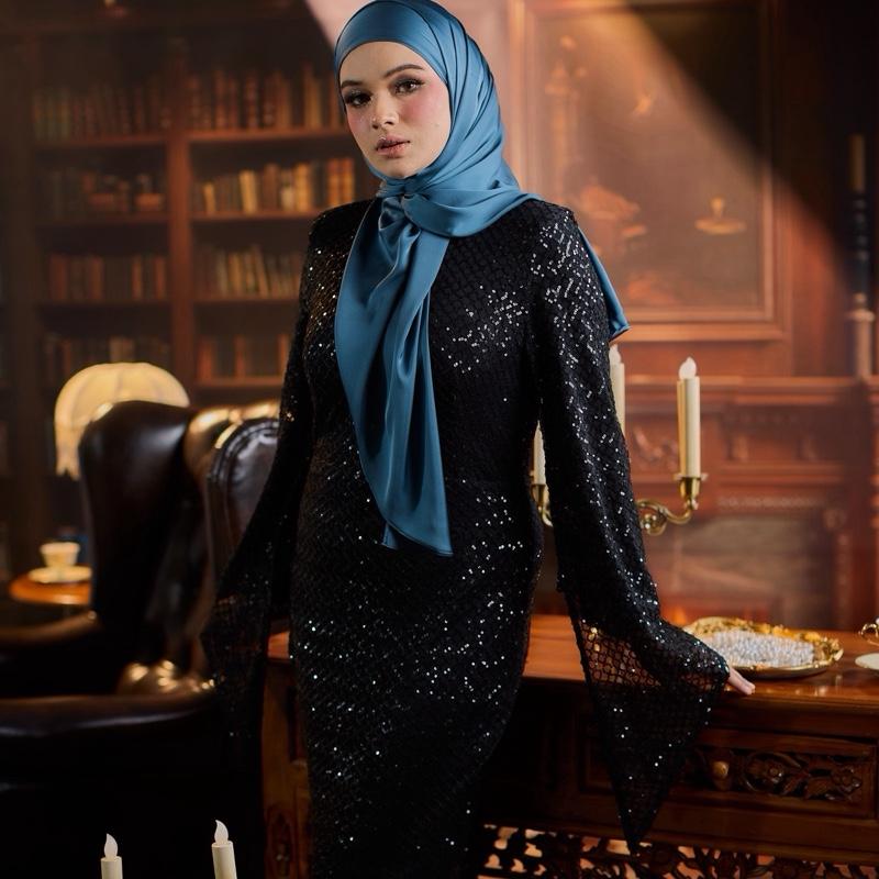 Trishawl Armani Silk in Aqua
