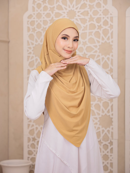 Husna Instant Hijab in Latte