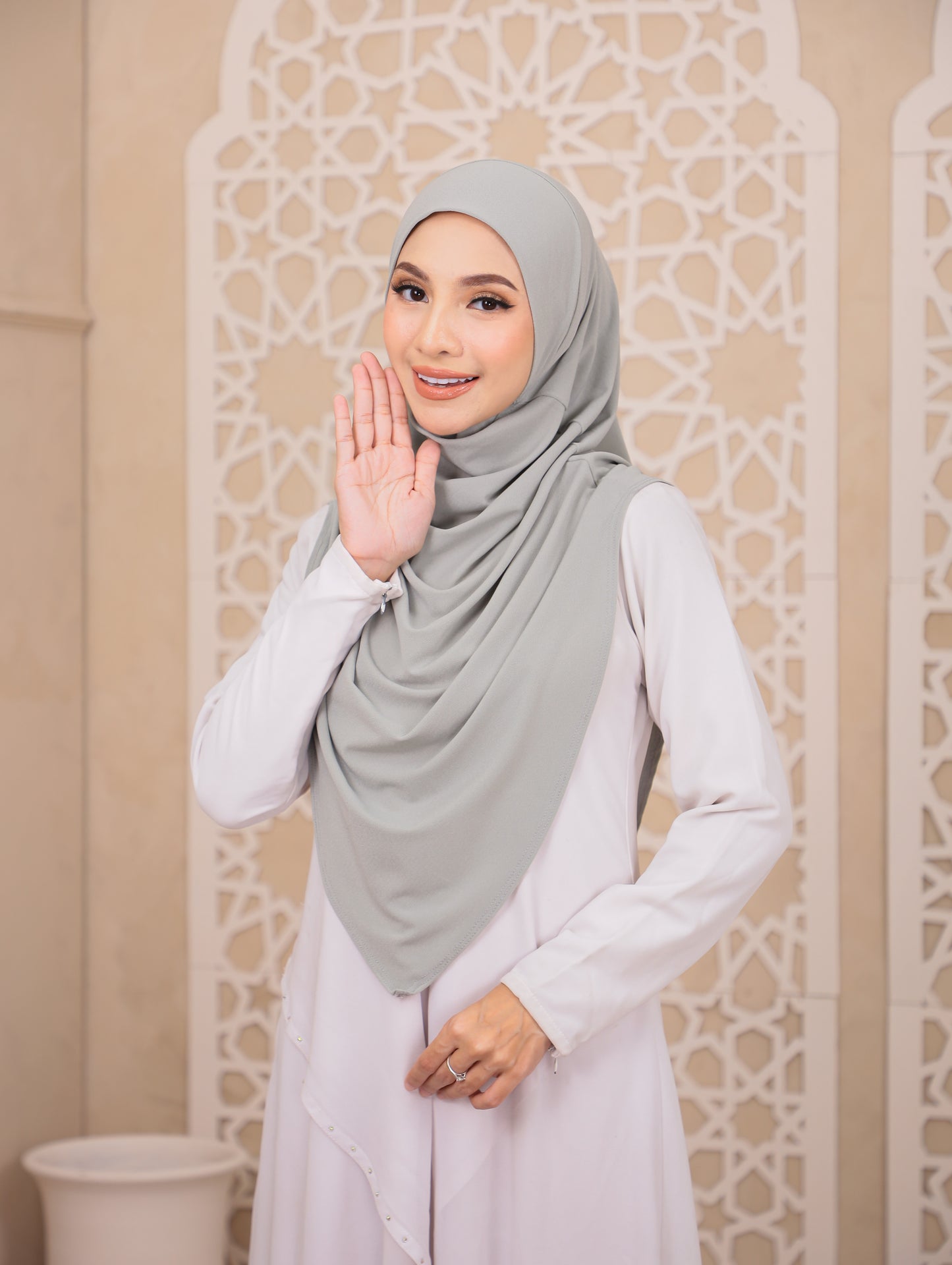 Husna Instant Hijab in Silver