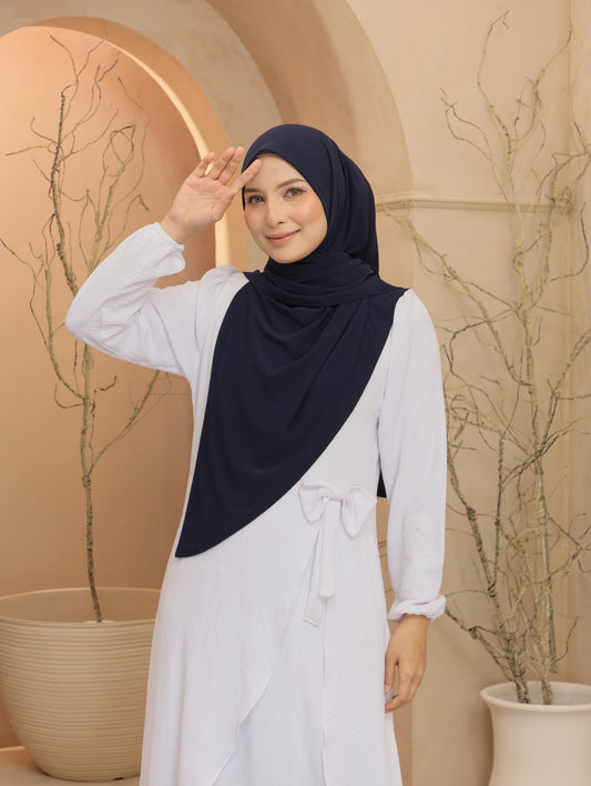 Bawal Lazy Premium Mosscrepe in Navy