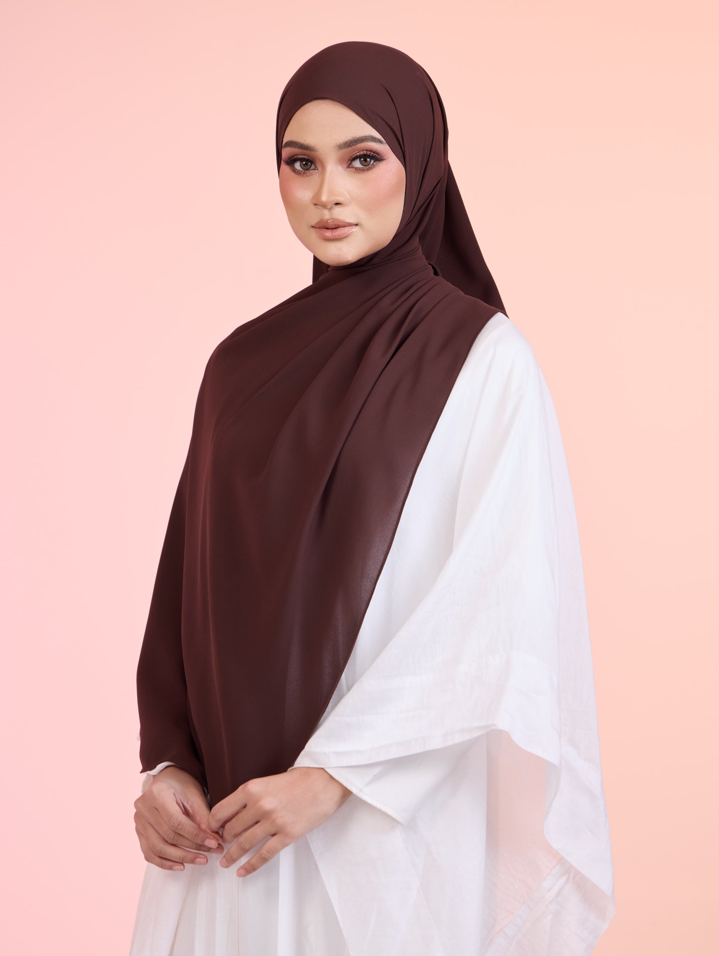 LUNARA Shawl in Rich Brown