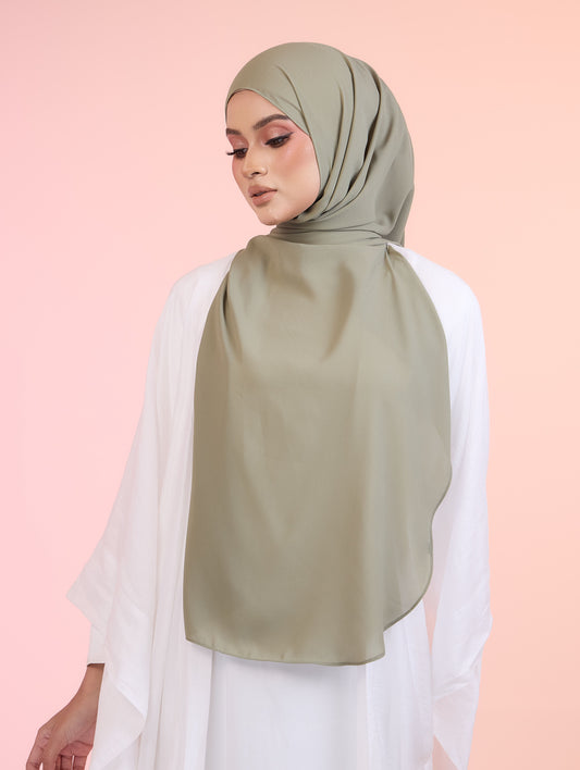 Butterfly Hoodie Shawl in Matcha