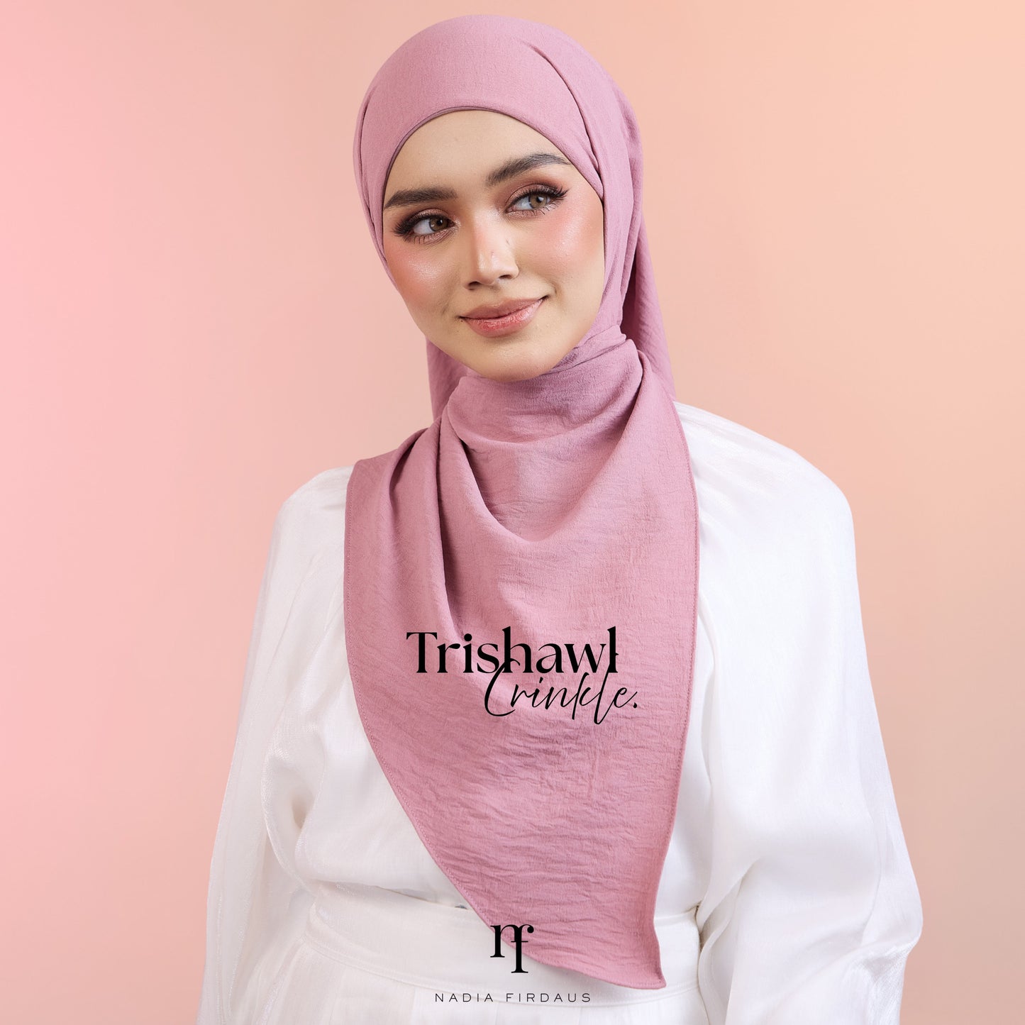 Trishawl Crinkle 2.0 in Pink