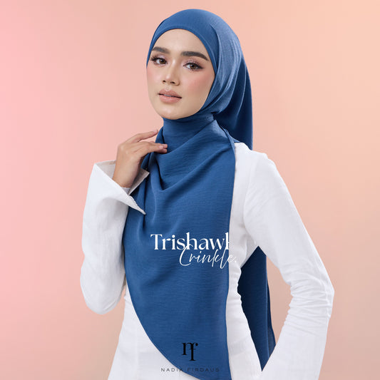 Trishawl Crinkle 2.0 in Powder Blue