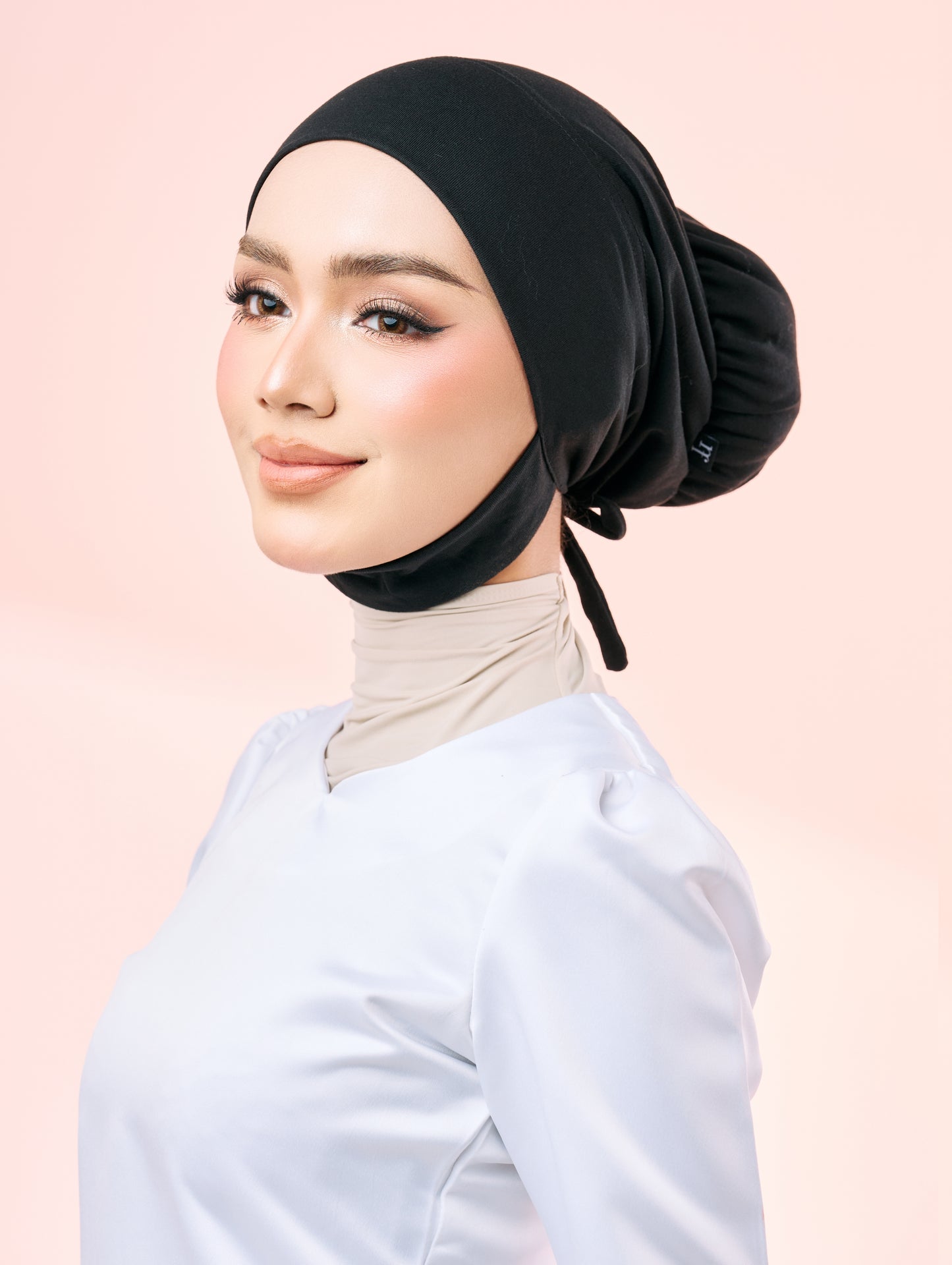 Badriyah Inner Sanggul in Black