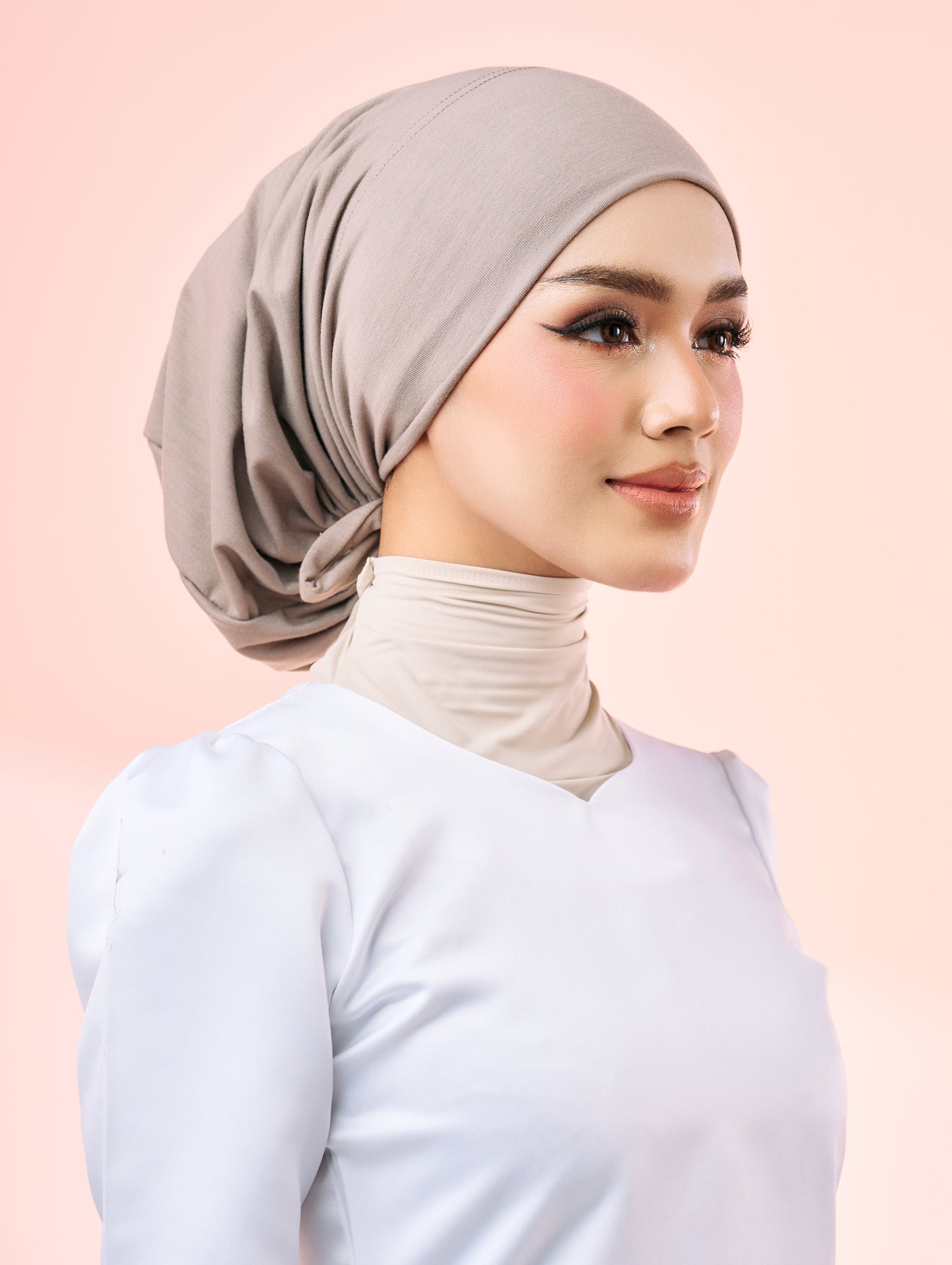 Baêsic Inner Tieback in Ash Brown
